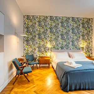 Dimora Claudia - Elegante Matrimoniale Con Bagno, Private Rooms, Self Check In, No Reception Affittacamere