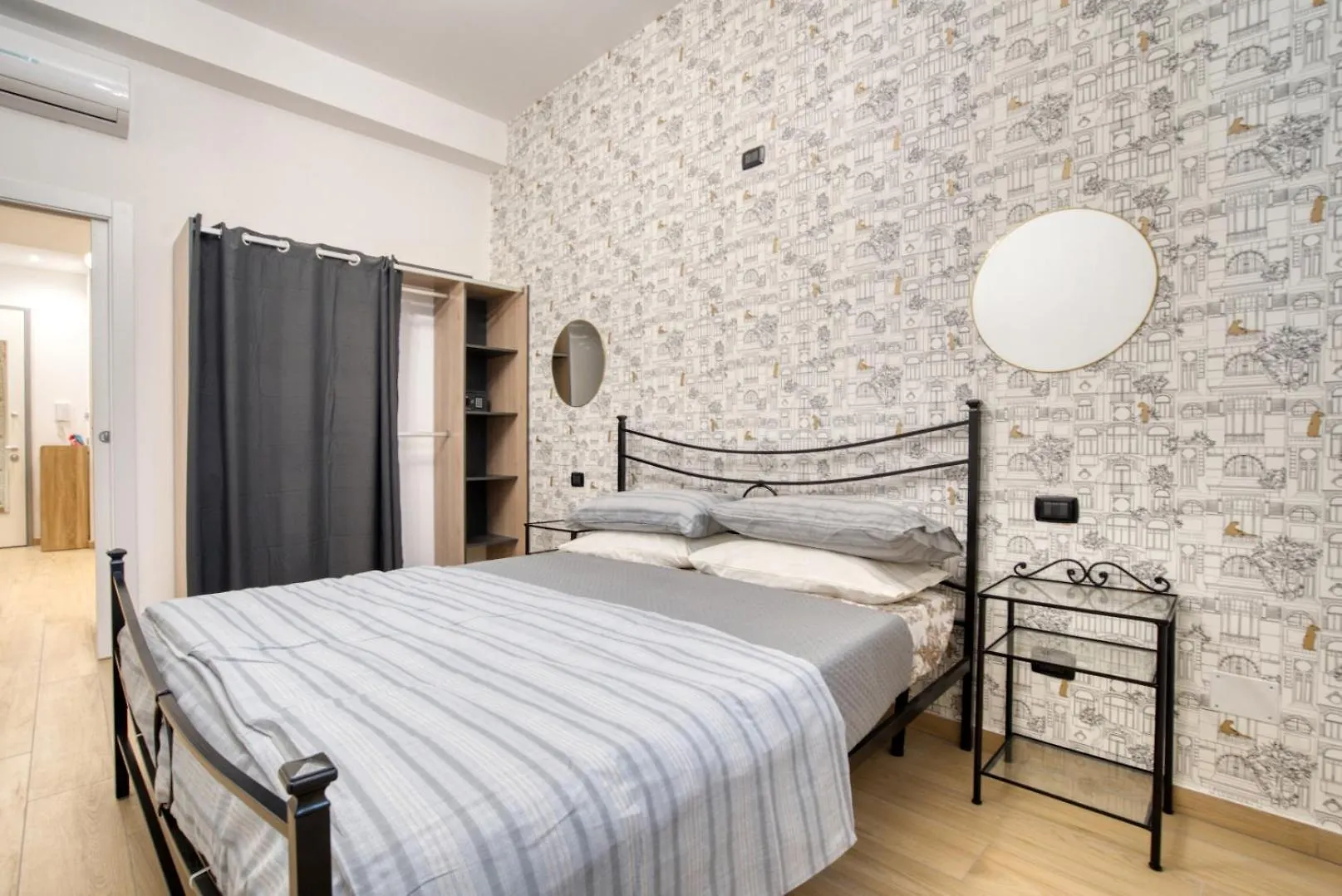 Hotel Italianflat - Subway Milano