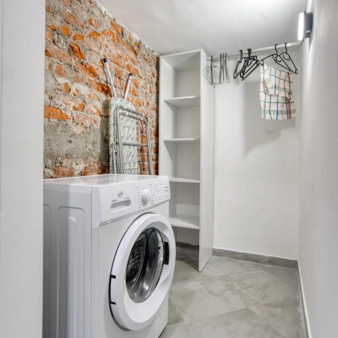 Affittacamere Hotel Italianflat - Subway Milano
