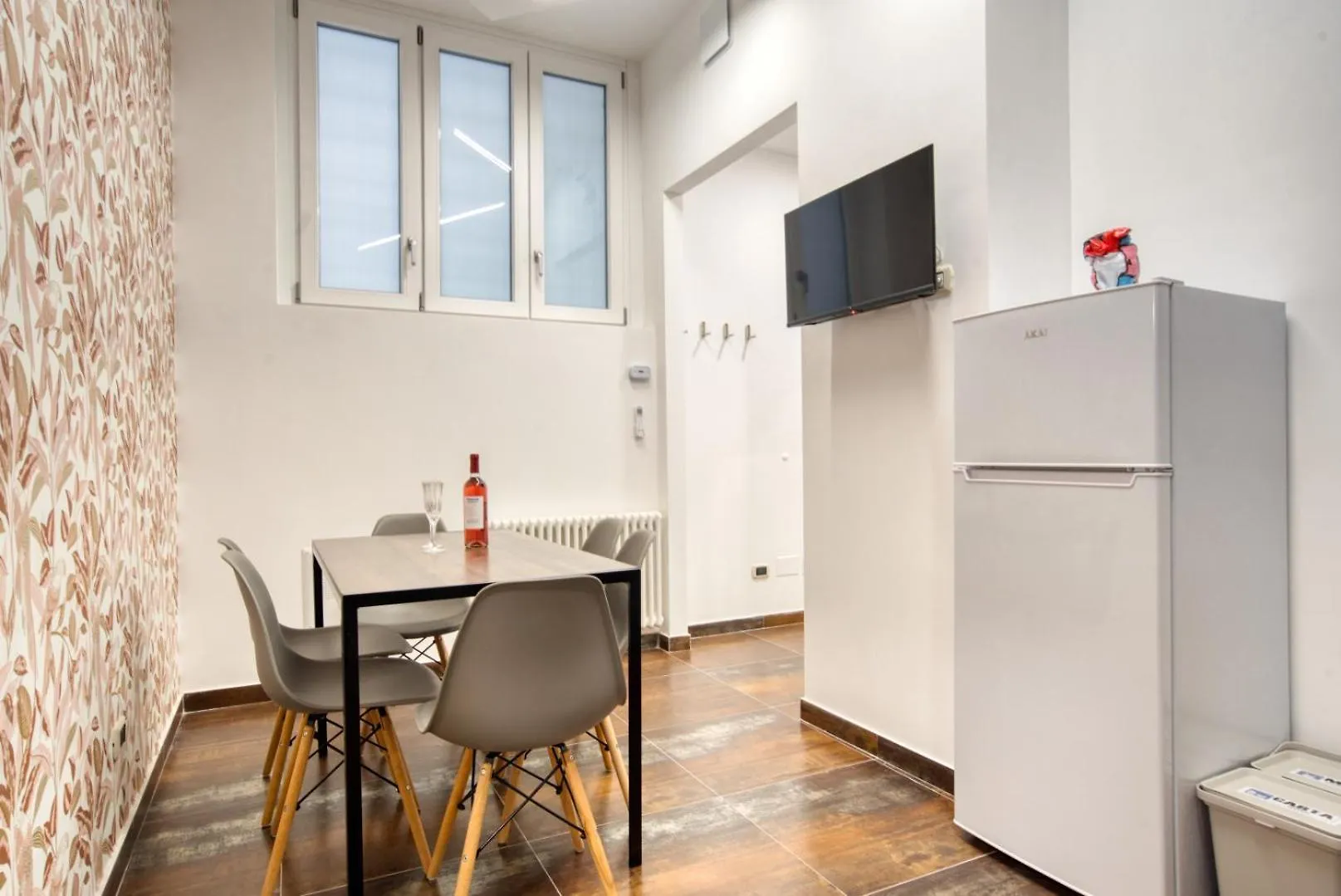 Hotel Italianflat - Subway Milano Affittacamere