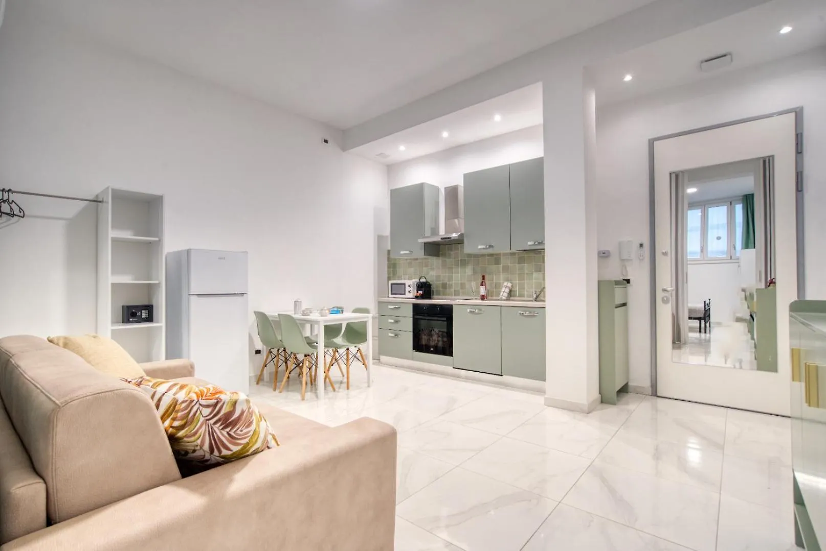 Hotel Italianflat - Subway Milano